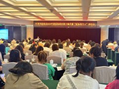 及时为工答疑纾困